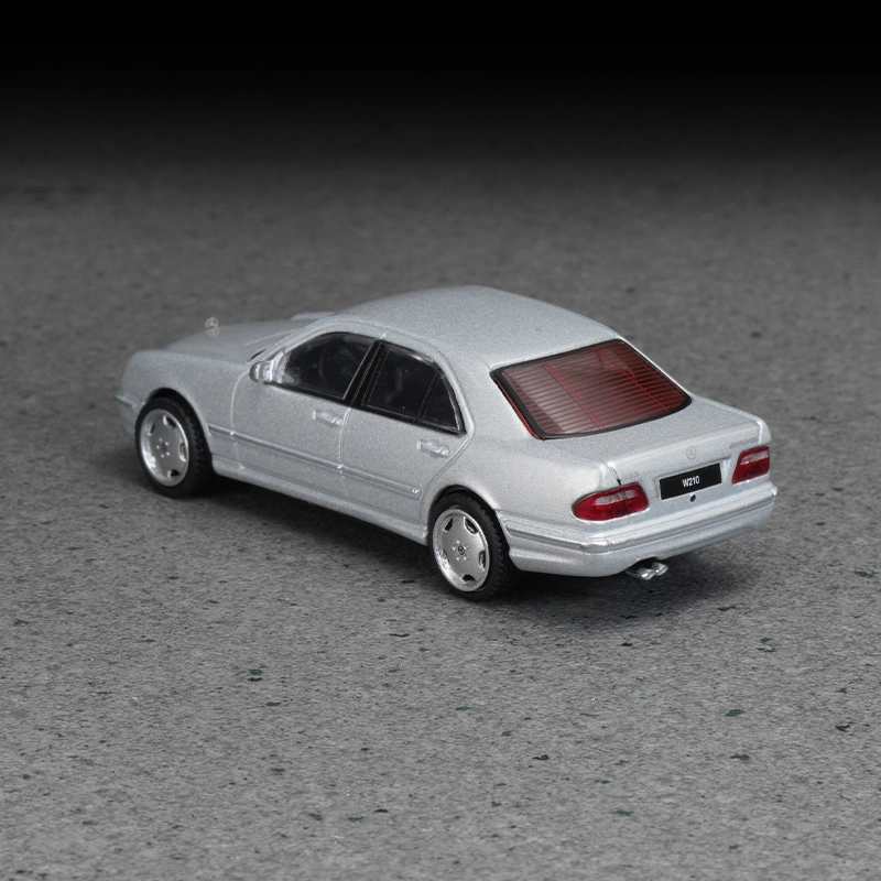 E55 AMG(M210)