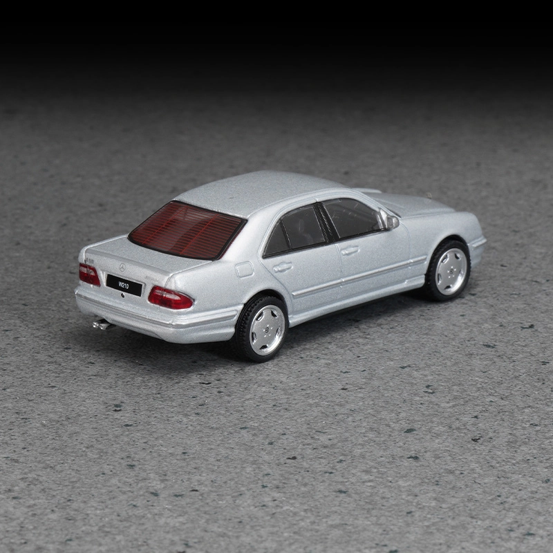 E55 AMG(M210)