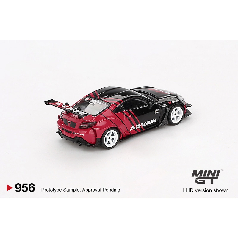 MINI GT GR86 HKSTYPE R ADVAN