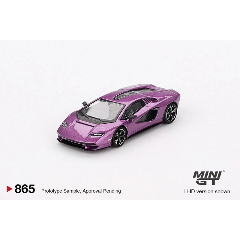 MINI GT Countach LPI 800-4 30