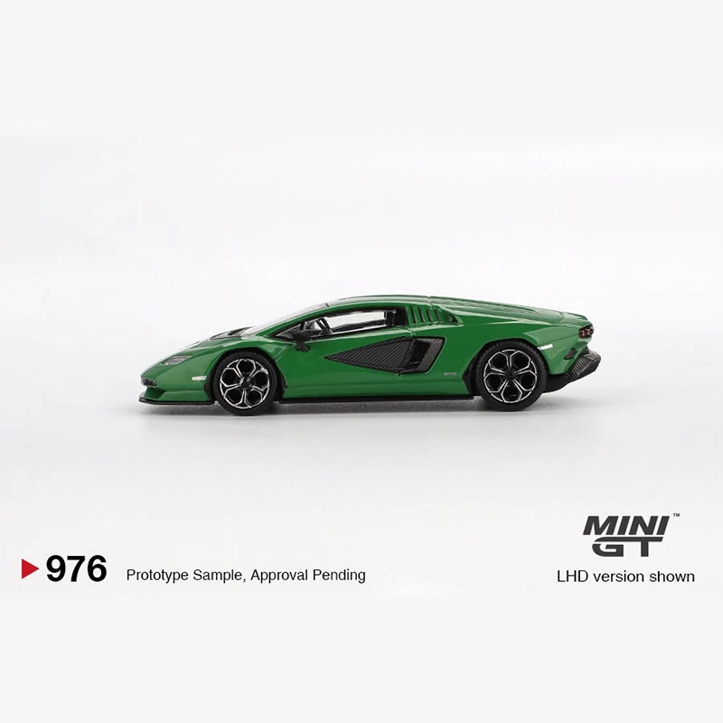 MINI GT LP800