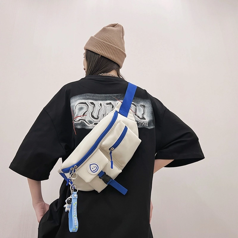 艾妮兔 潮酷防水日系休闲 尼龙 斜挎包 常规 男女同款情侣款 白红色/白蓝色/黑色