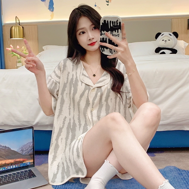 怀尔蔚 休闲薄款透气短袖上衣三分裤睡衣套装 女款 图色