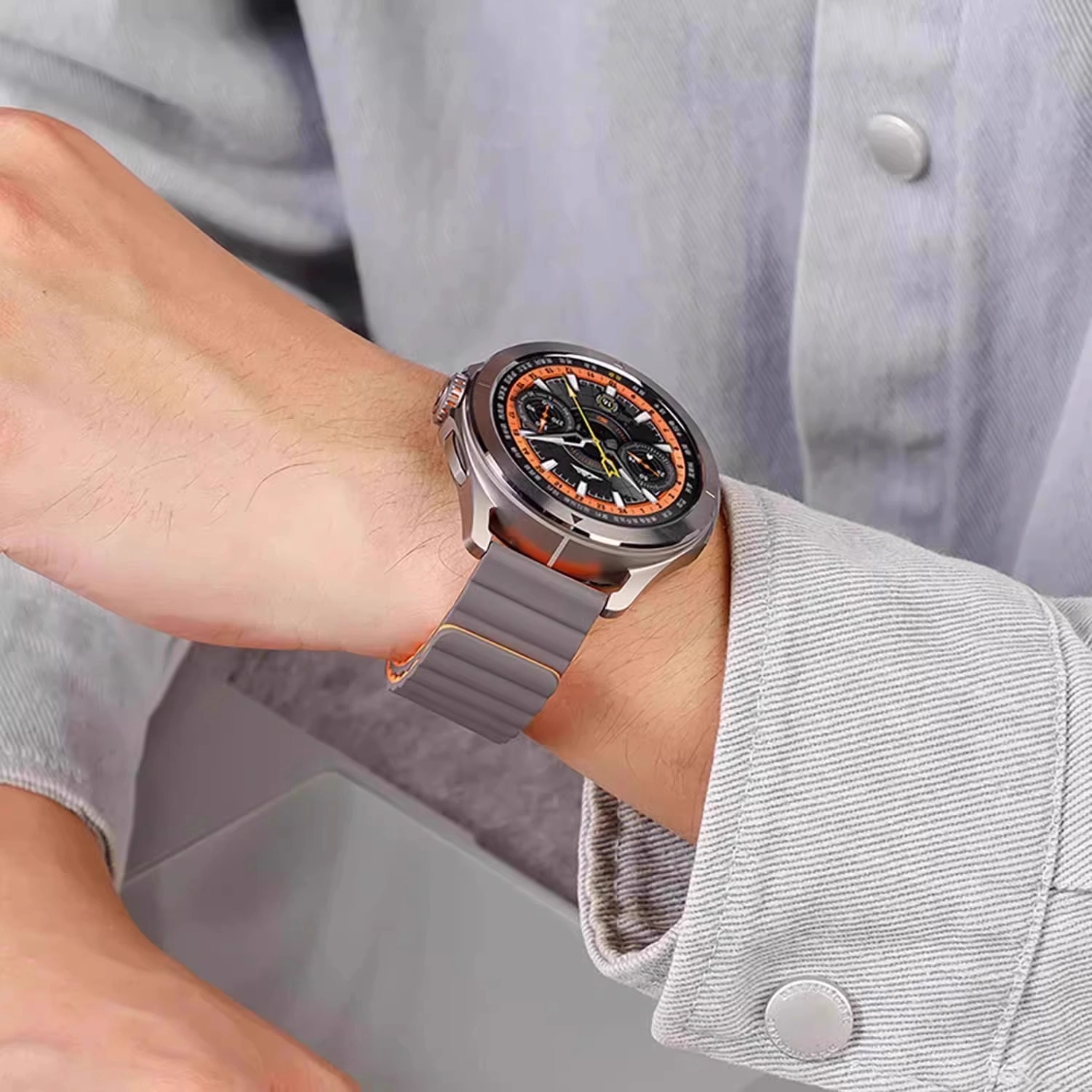 s4XIAOMIWATCHS4