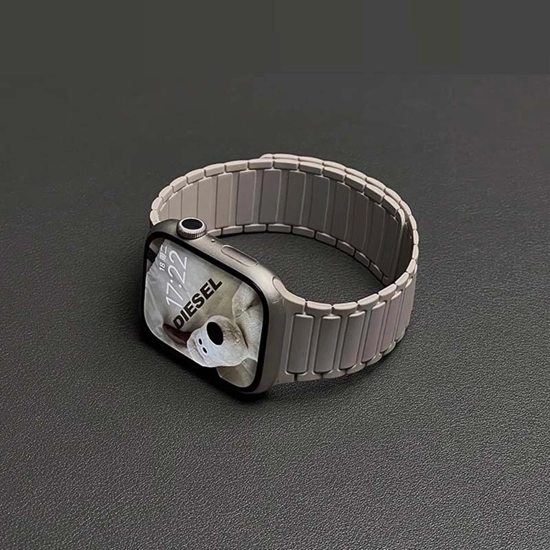 applewatchiwatchS109876Eultraiphone