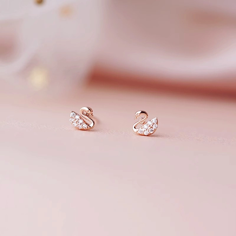 QUIET LOVE