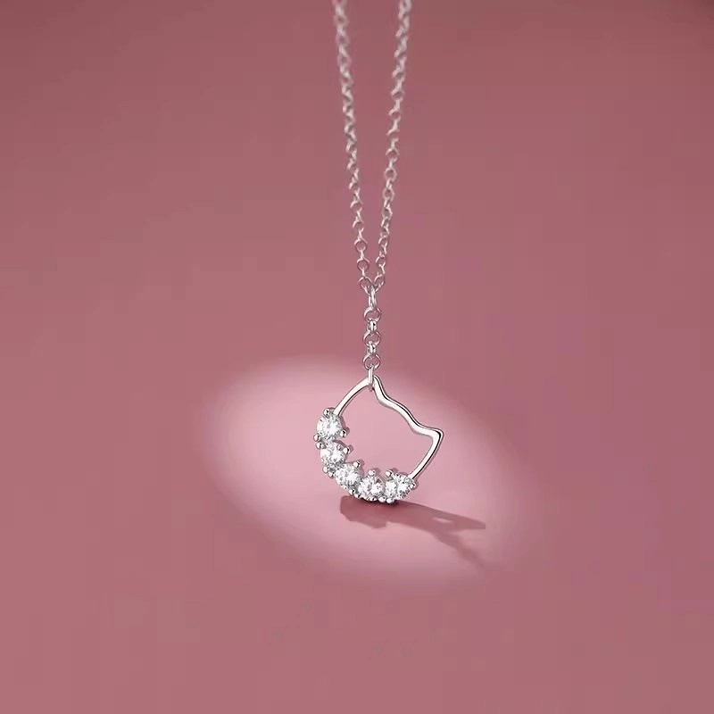 QUIET LOVE ins