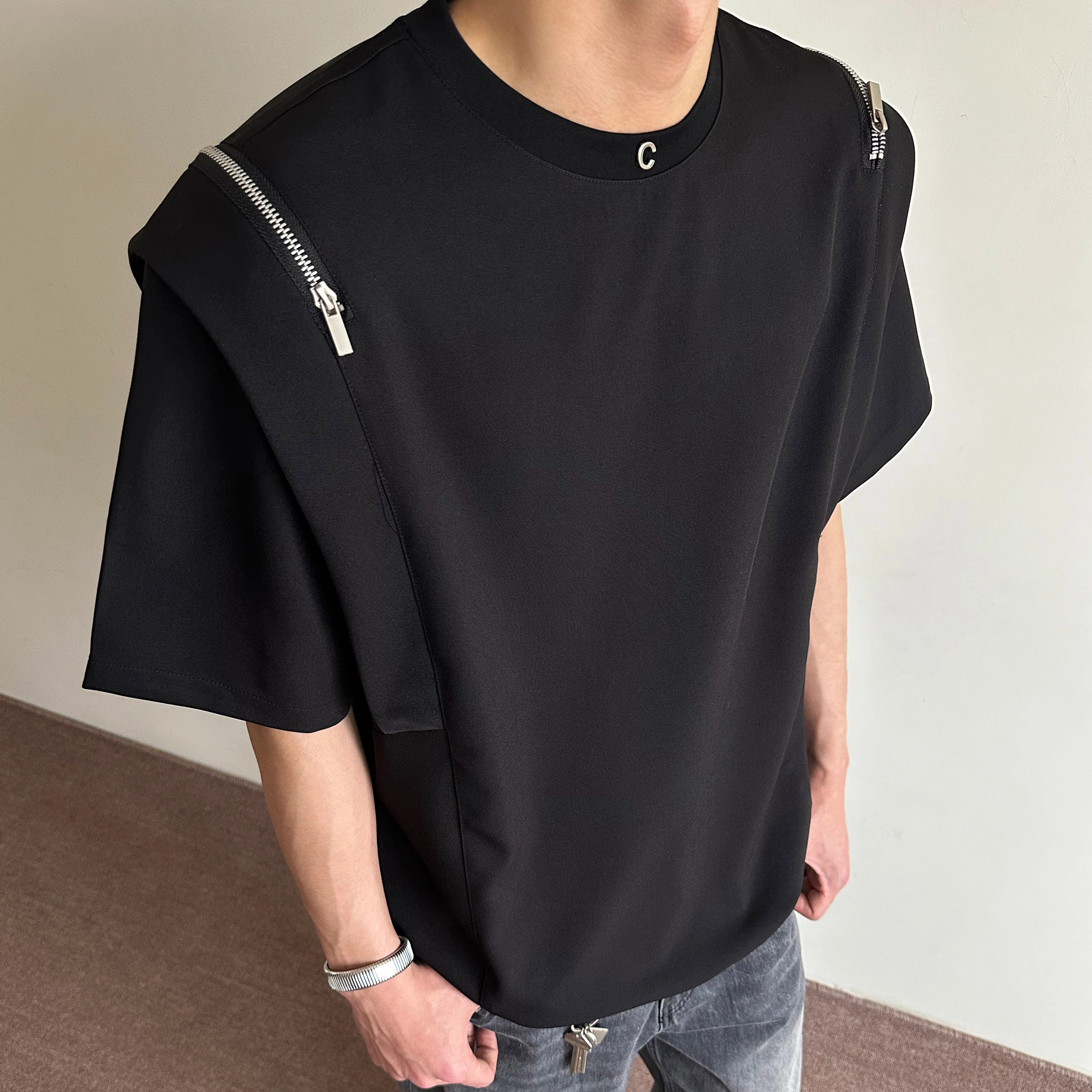 OLDTRIBE T