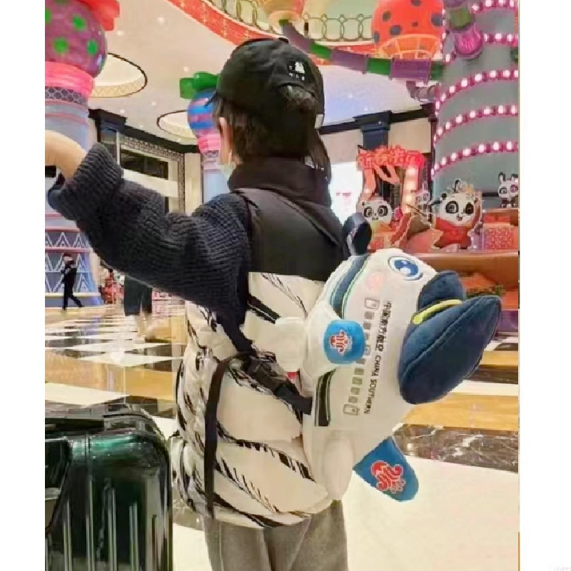 中国南方航空 南航掌上小明珠飞机毛绒背包 大容量可爱书包 玩偶周边