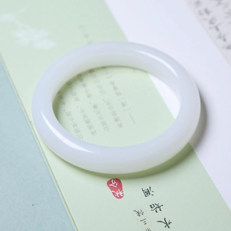 匠心琢玉 平安镯 国风新潮 新中式 和田玉 手镯 女款 白玉