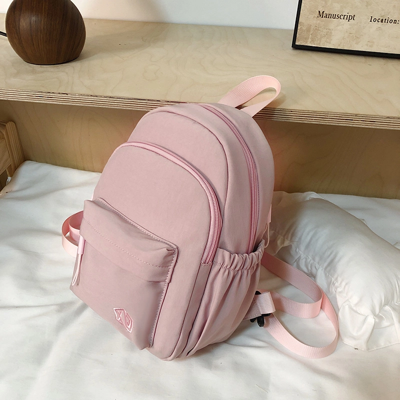 班亚奴 时尚百搭简约轻便 尼龙 双肩包 常规 男女同款情侣款 多色