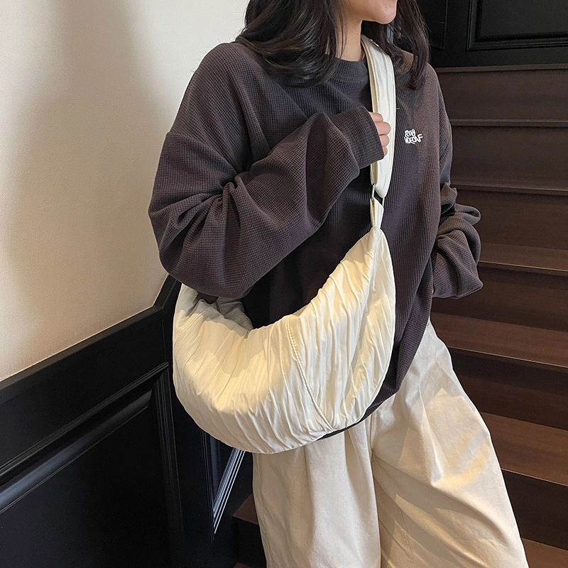班亚奴 韩风简约百搭 布 单肩包 男女同款情侣款 多色
