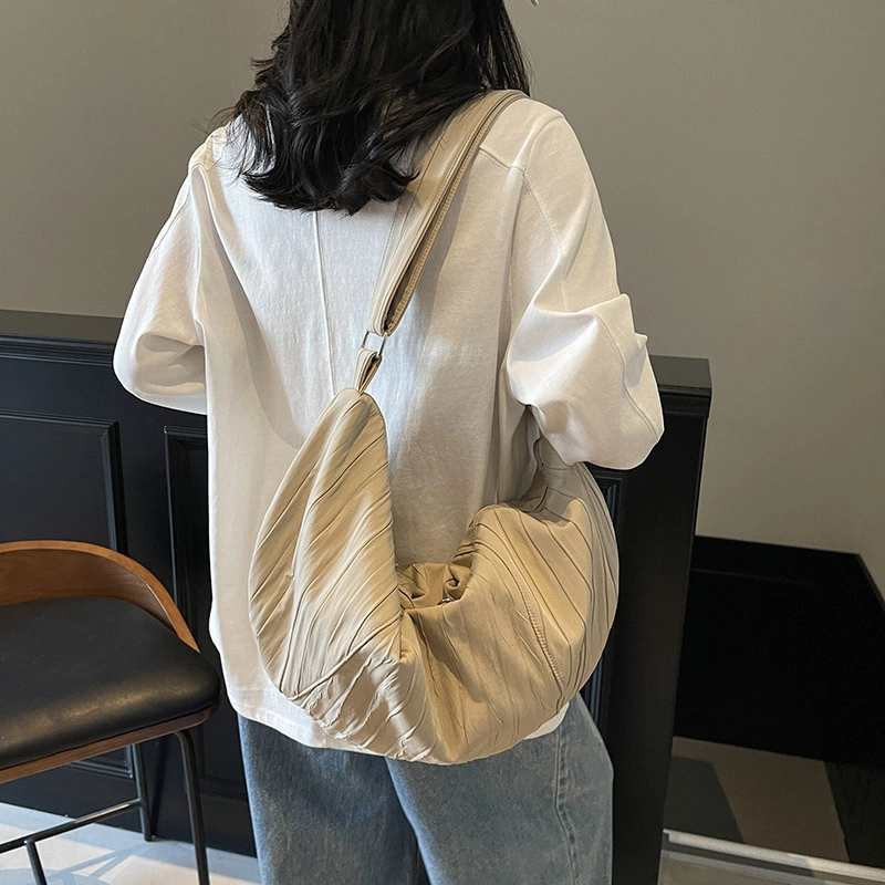 班亚奴 韩风简约百搭 布 单肩包 男女同款情侣款 多色