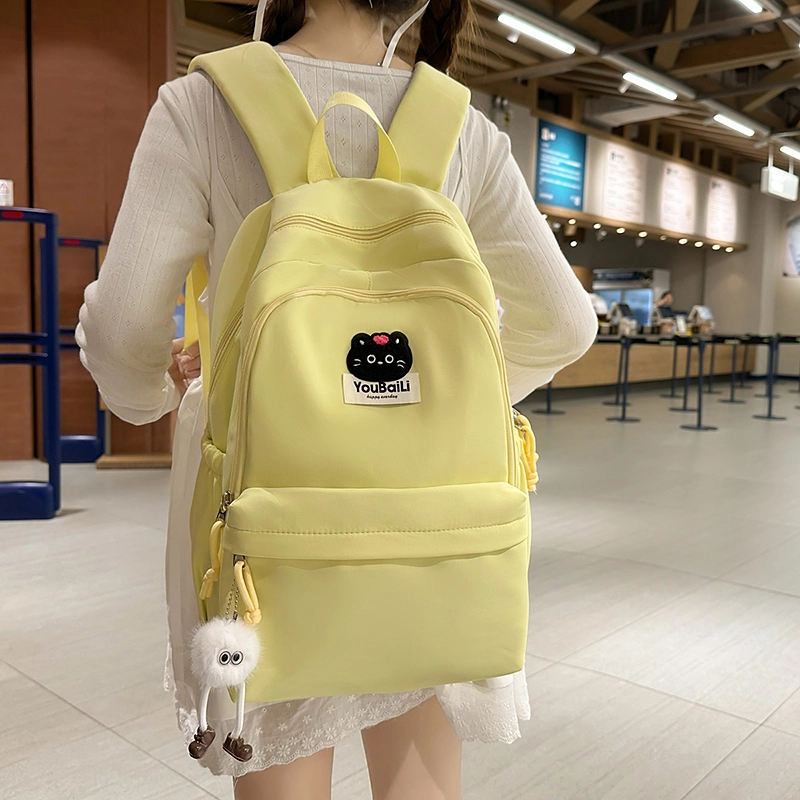 班亚奴 时尚百搭简约纯色轻便 尼龙 双肩包 女款 多色