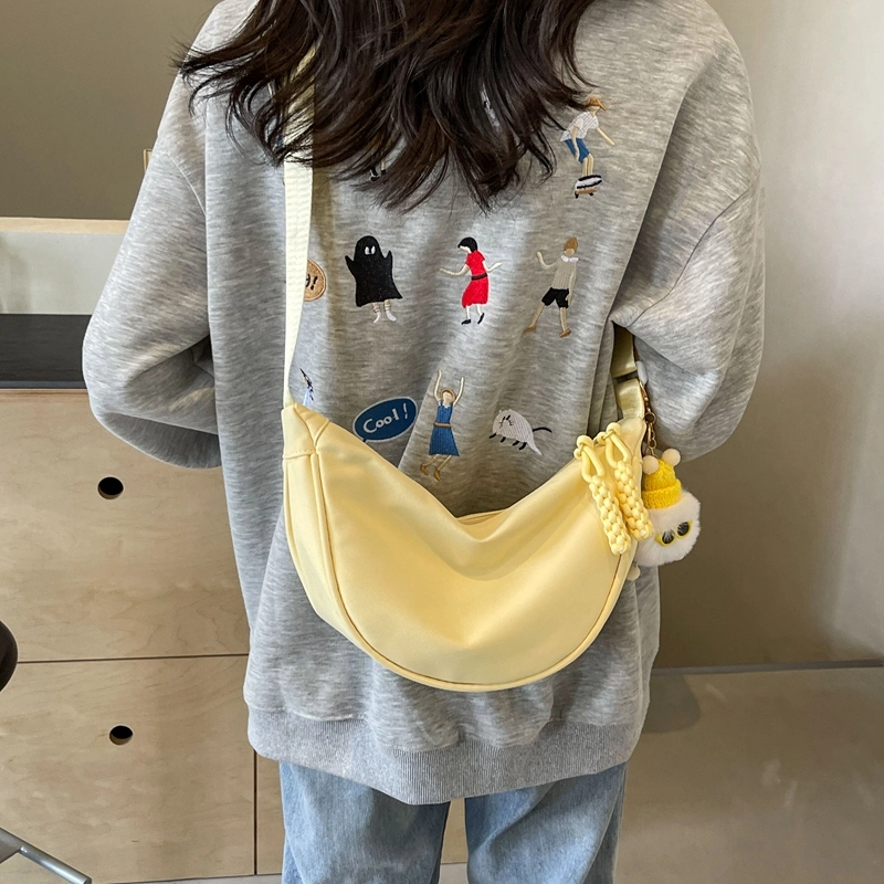班亚奴 高颜值单肩包春夏时尚简约休闲百搭 布 斜挎包 男女同款情侣款 黑色/米白色/粉色/黄色/绿色