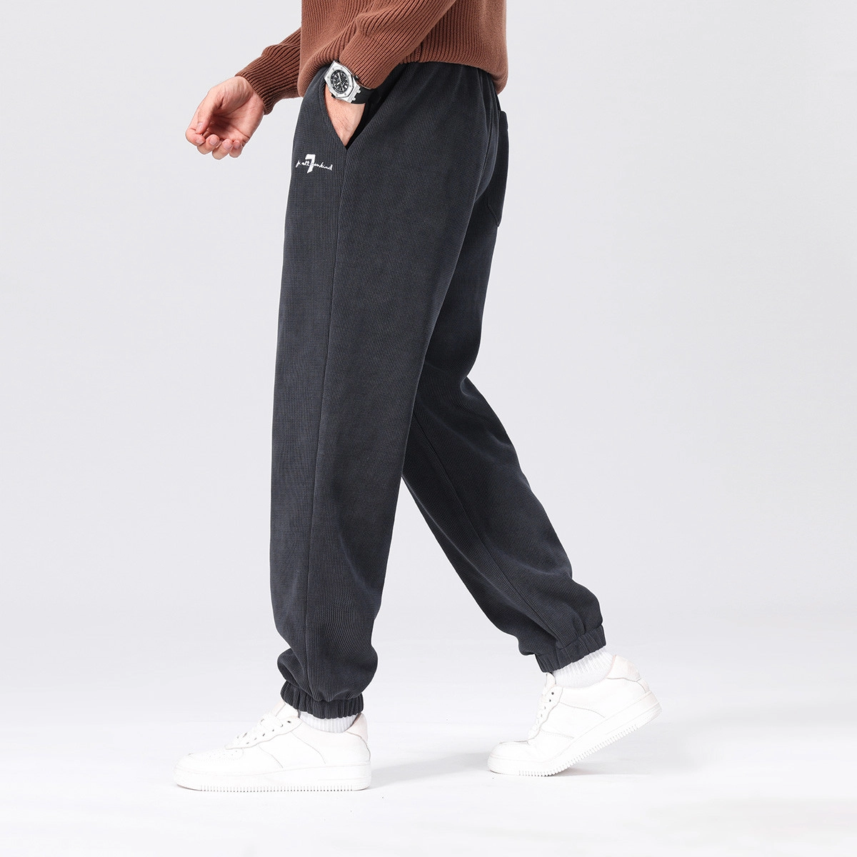 7 FOR ALL MANKIND