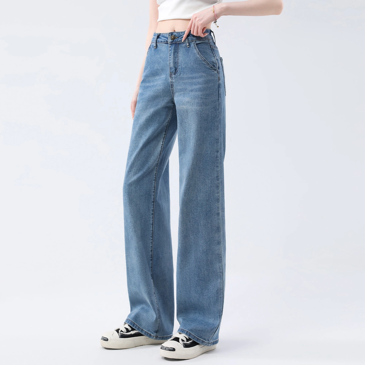 7 FOR ALL MANKIND