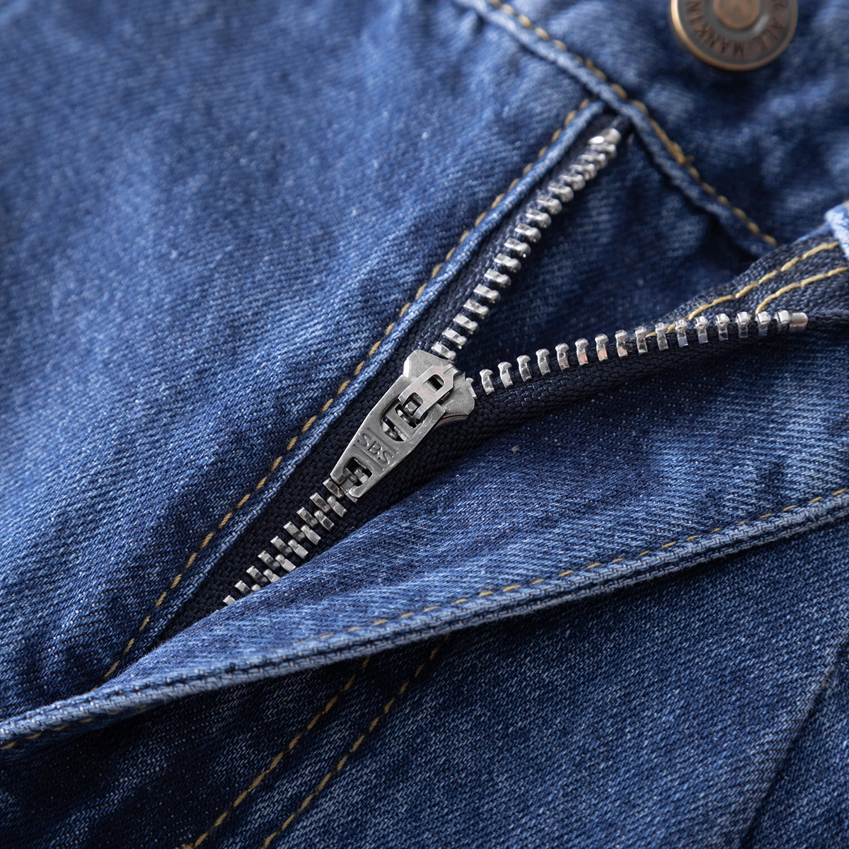 7 FOR ALL MANKIND