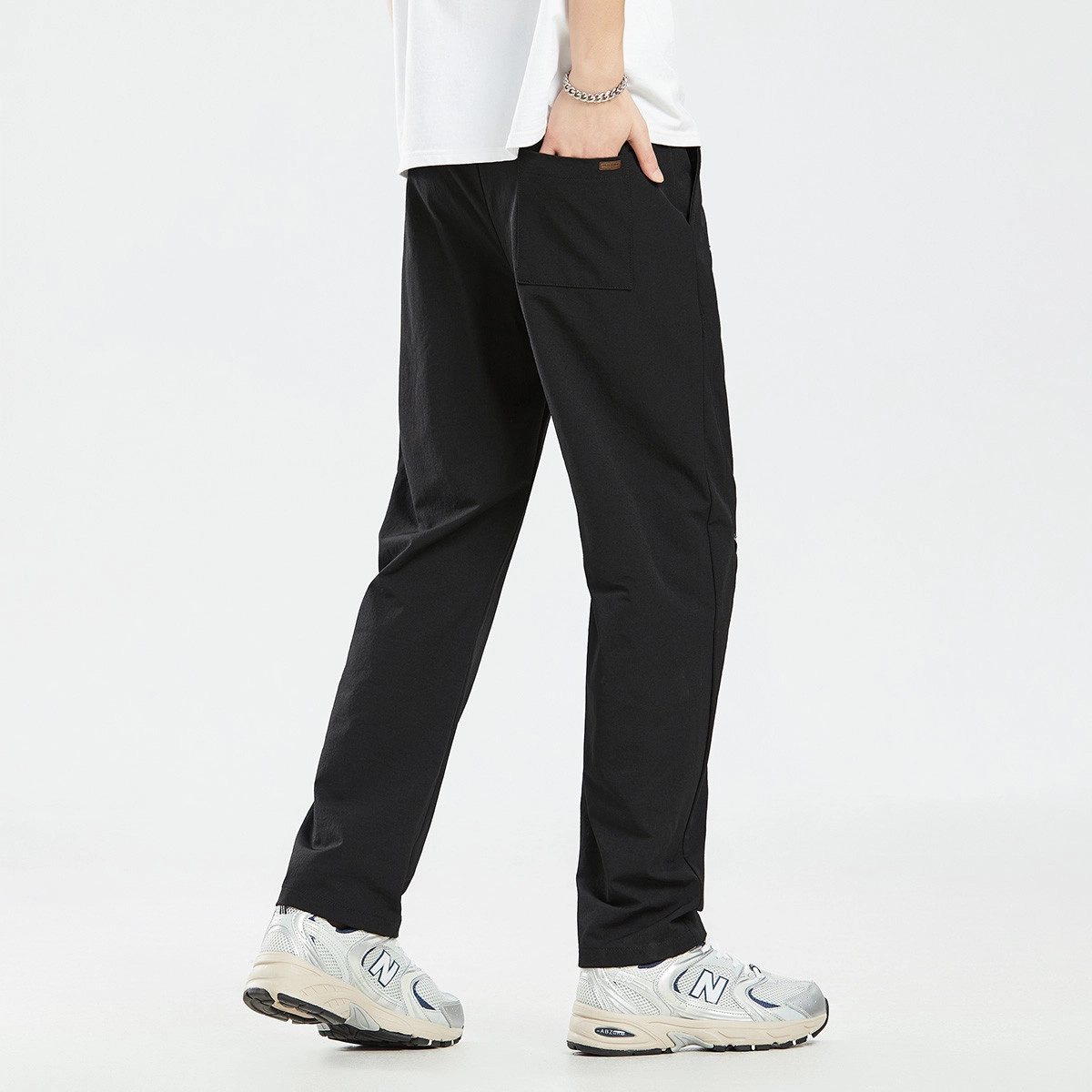 7 FOR ALL MANKIND