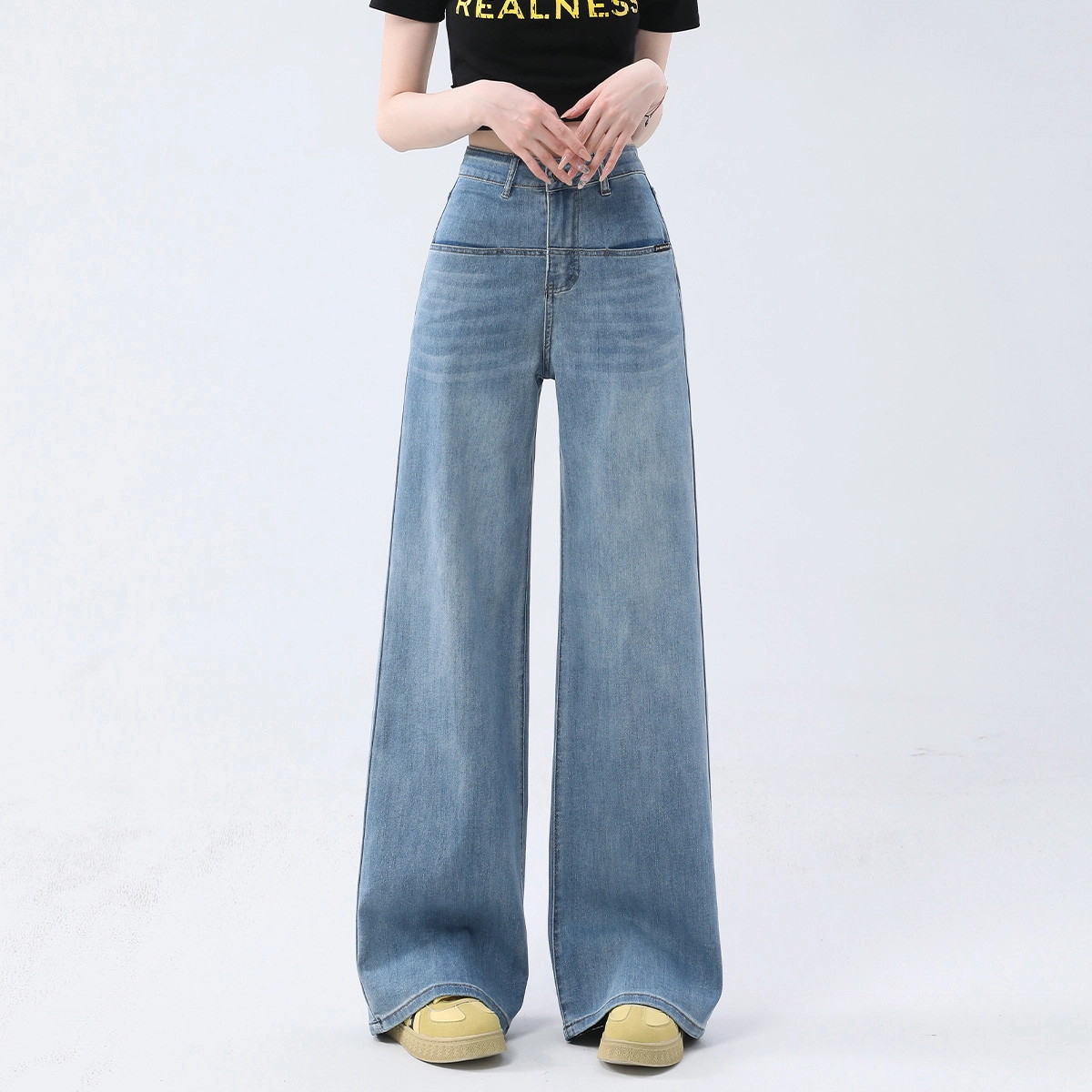 7 FOR ALL MANKIND