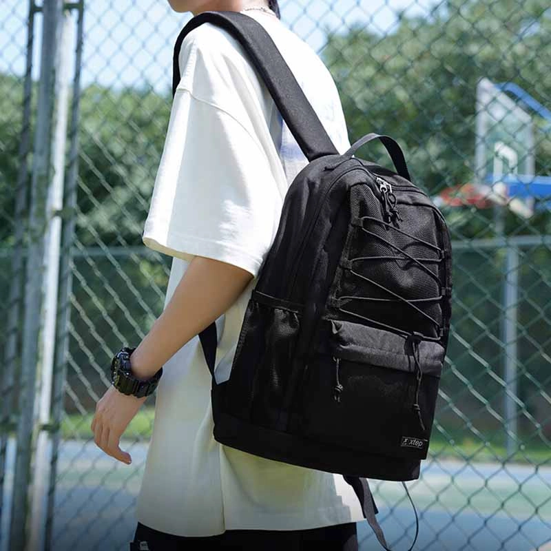 特步 轻便减负初中高中生大学生旅行简约 通勤耐用大容量 涤纶 电脑包双肩包 常规 男女同款情侣款 黑色
