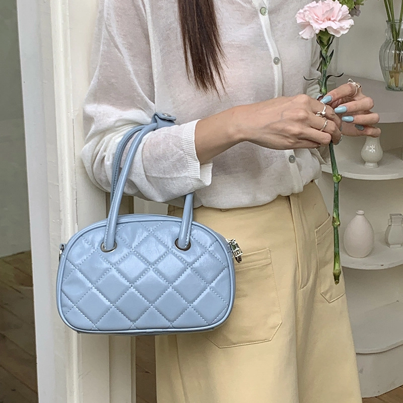 Jade en plus PU