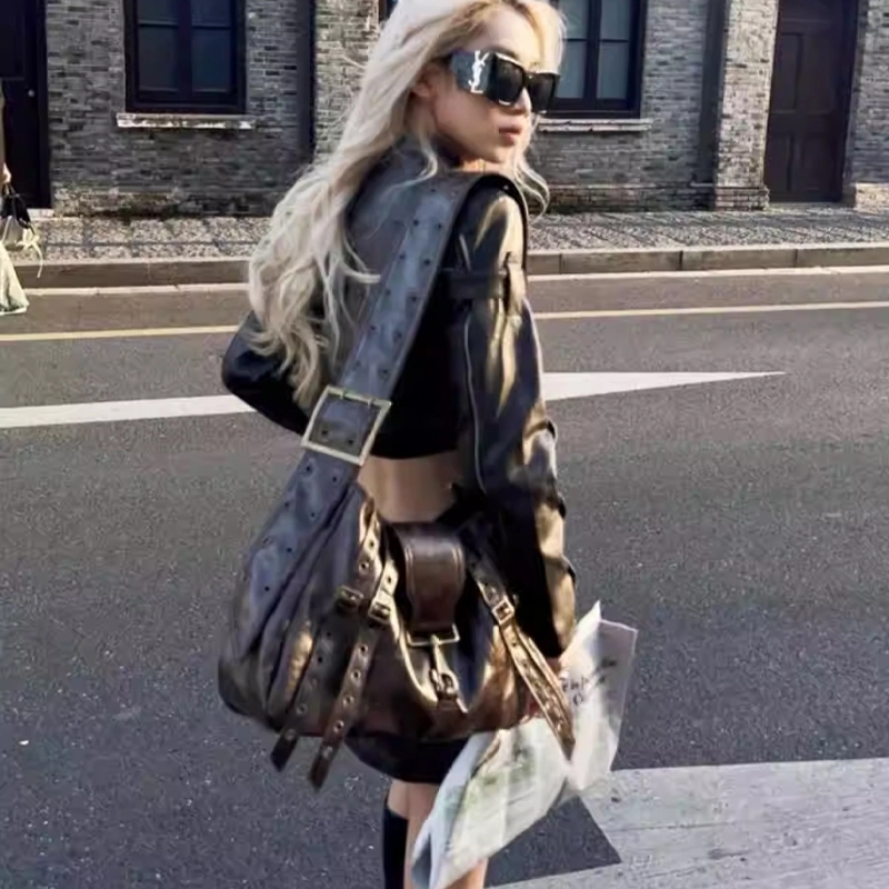 Jade en plus PU