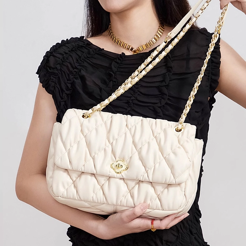 Jade en plus PU
