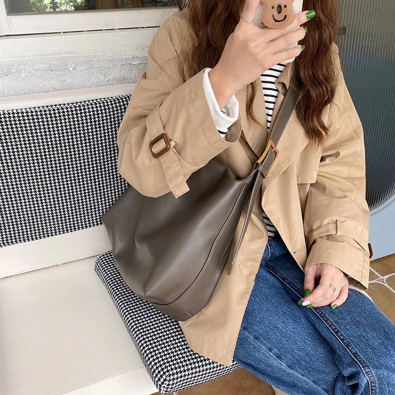 Jade en plus PU