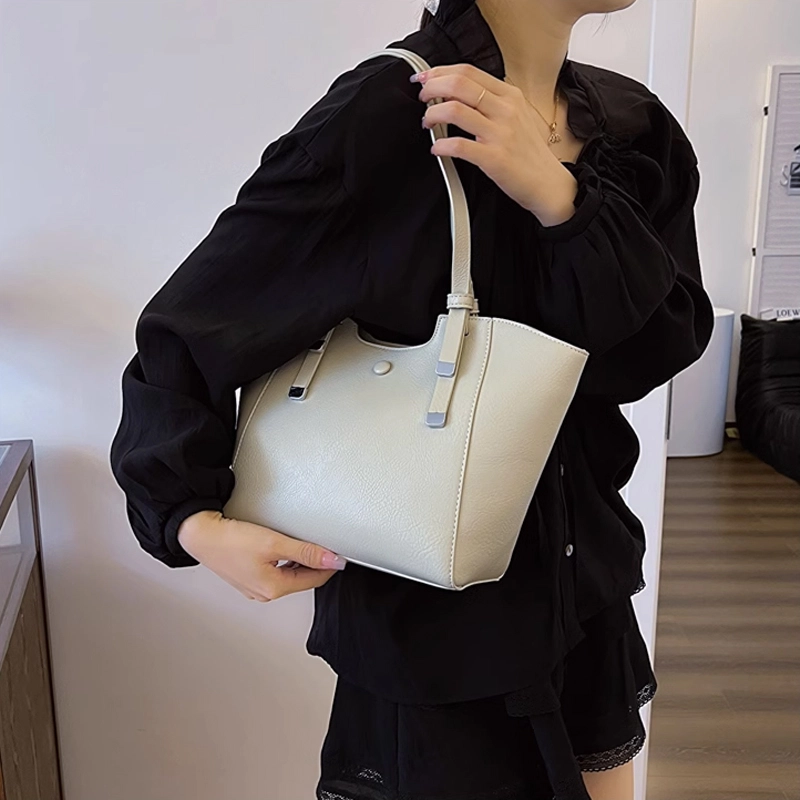 Jade en plus PU