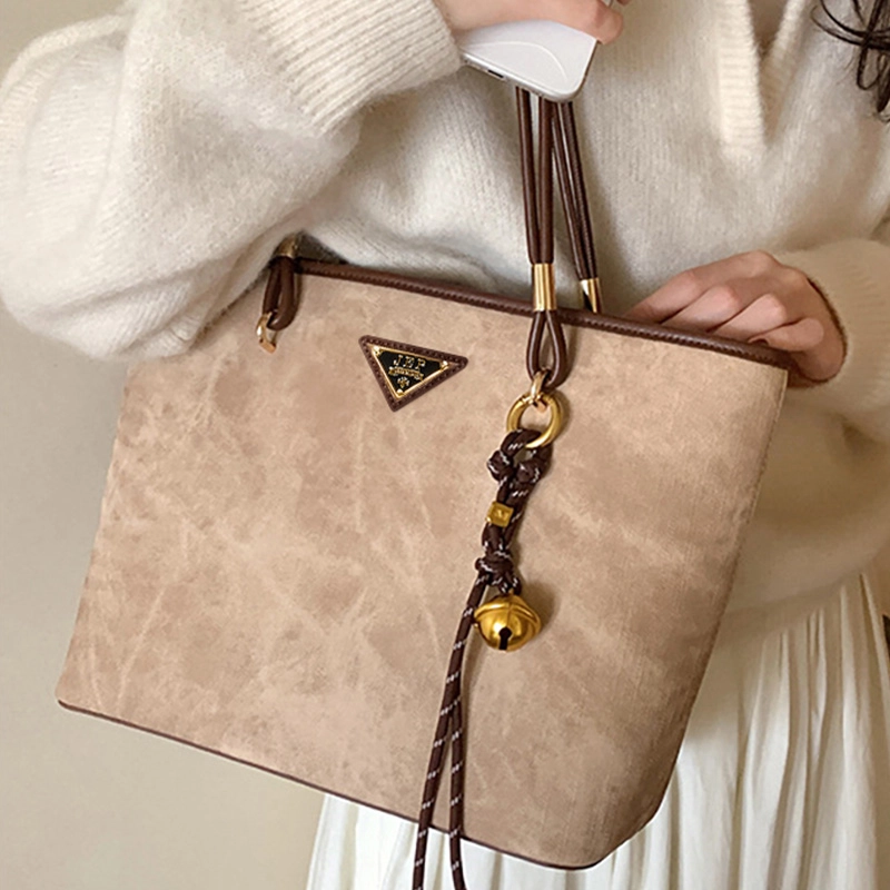 Jade en plus PU