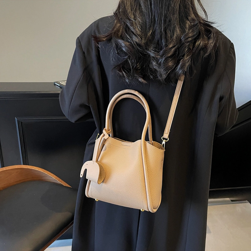 Jade en plus PU