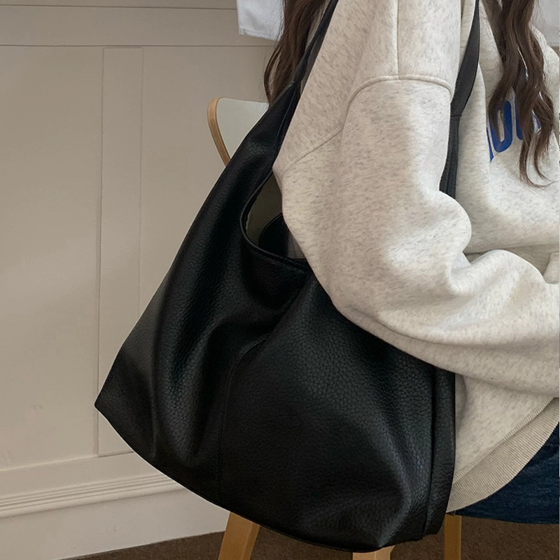 Jade en plus PU
