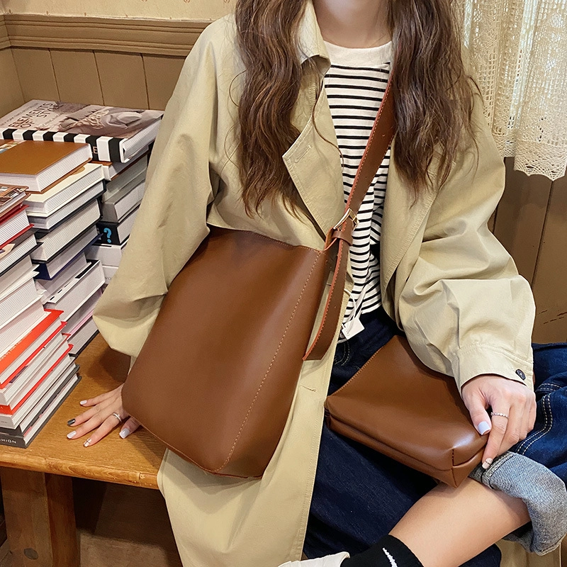 Jade en plus chic PU