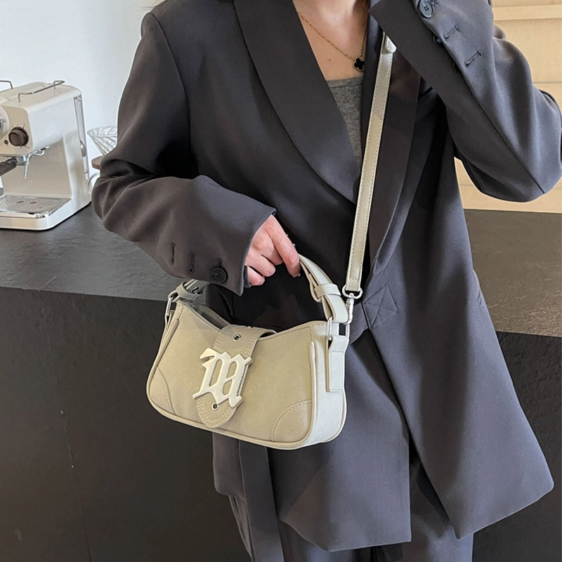 Jade en plus PU