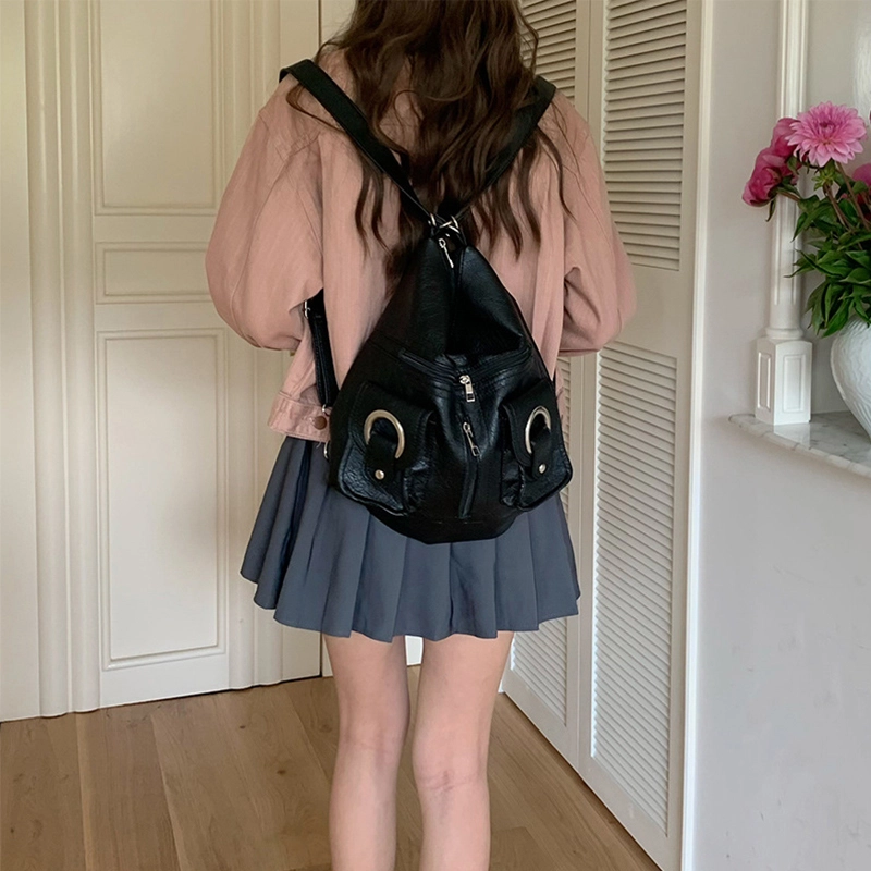 Jade en plus PU