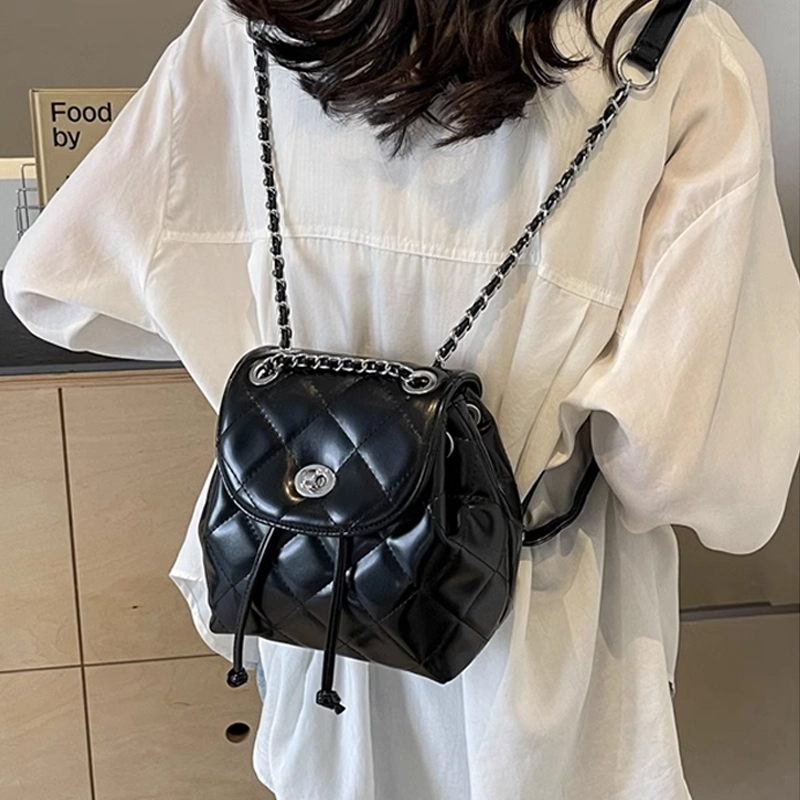 Jade en plus PU