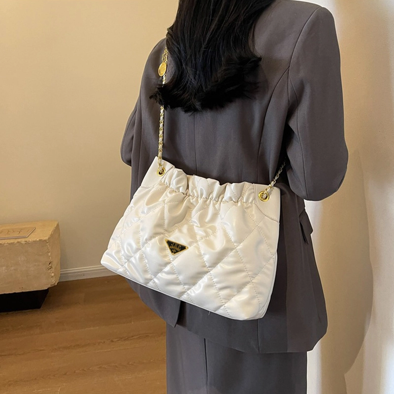 Jade en plus PU