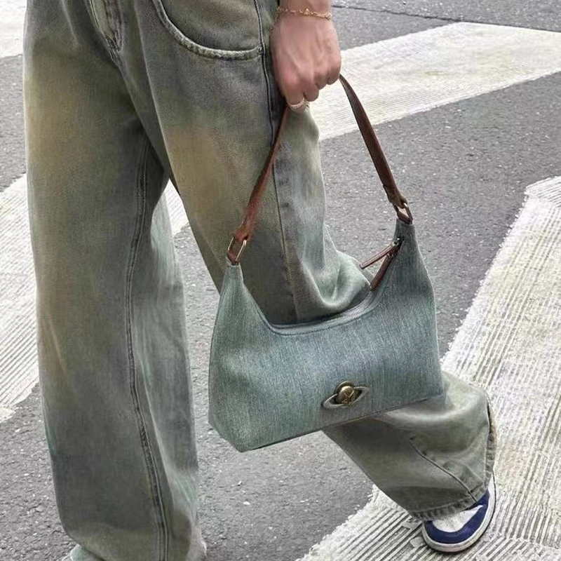 Jade en plus