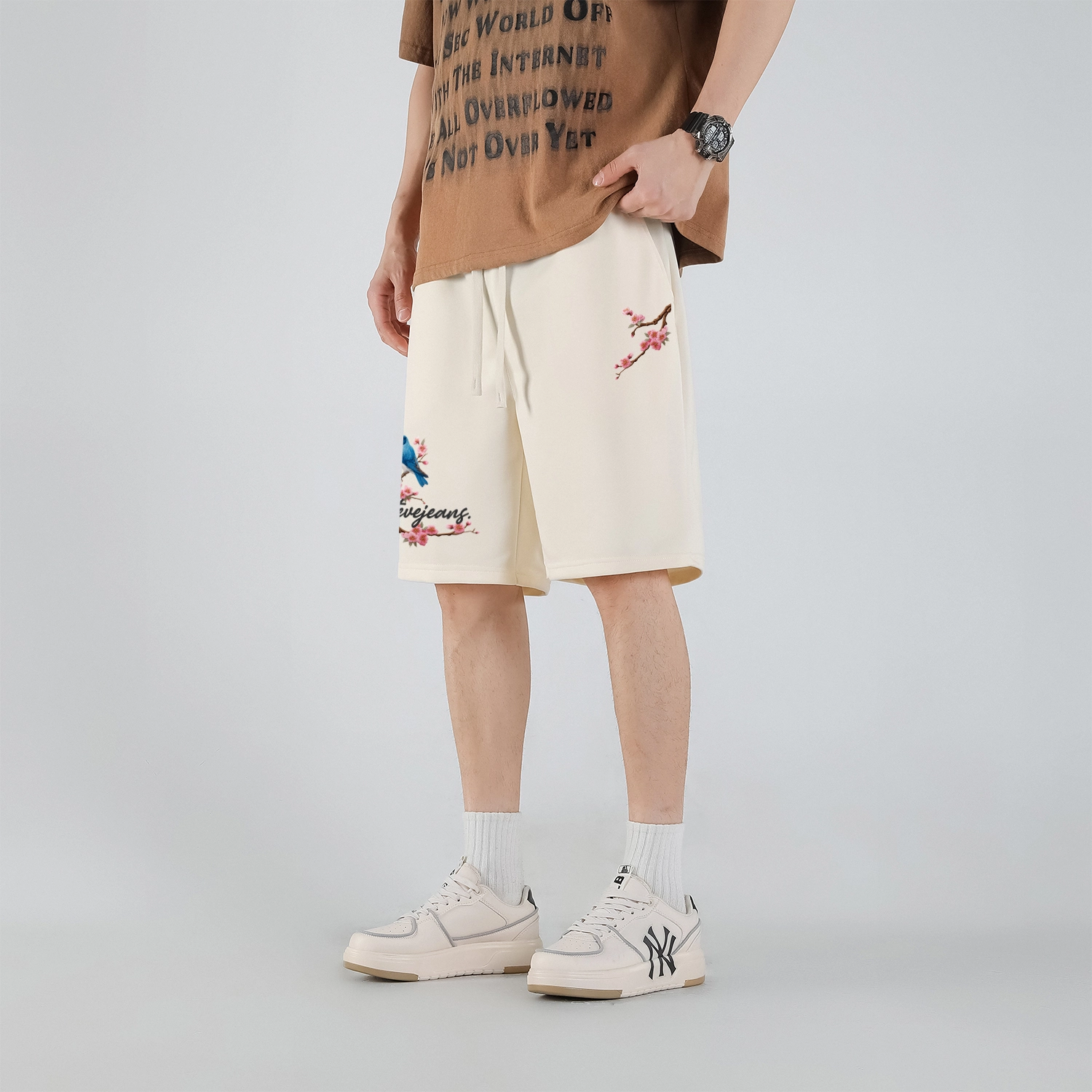 EVE Jeans logo
