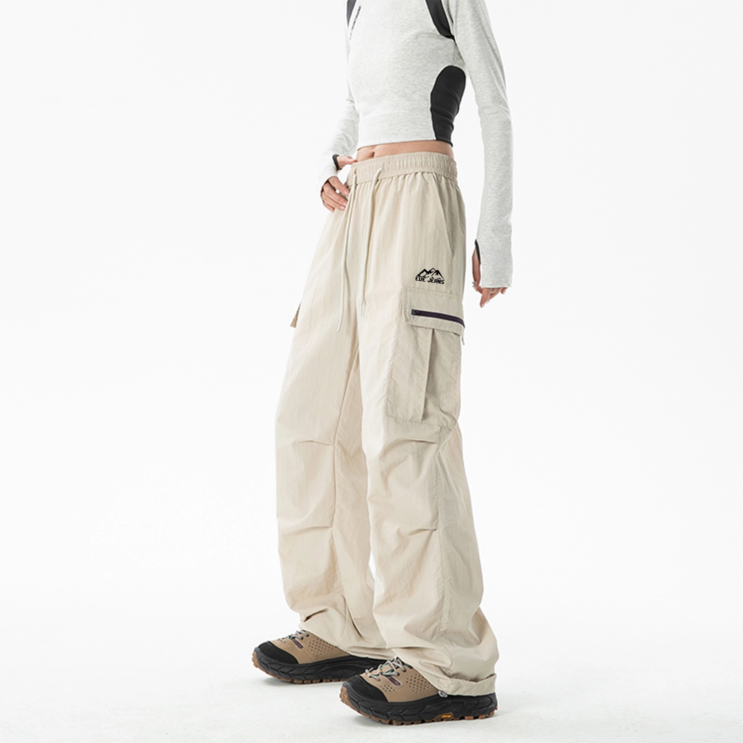EVE Jeans logo
