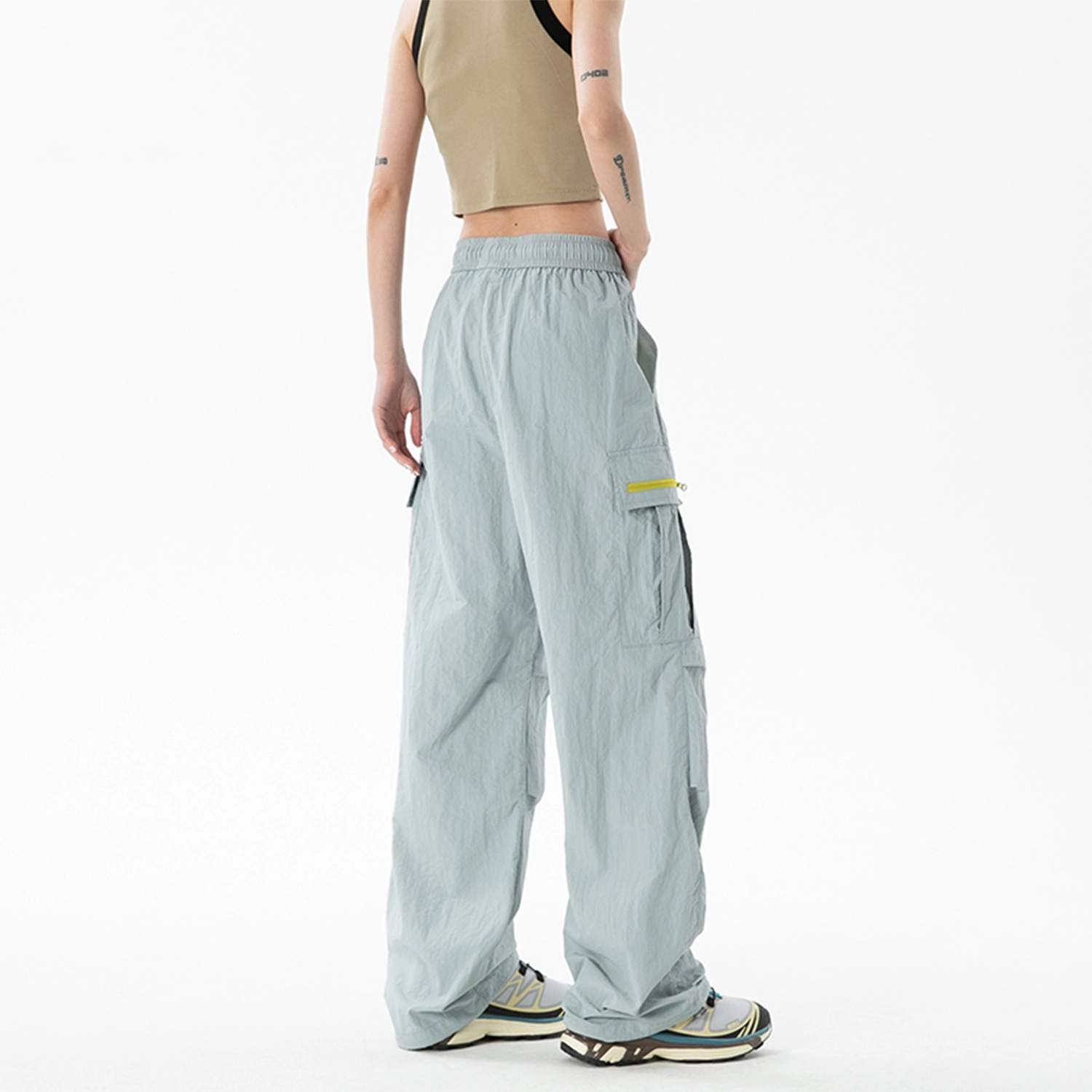 EVE Jeans logo