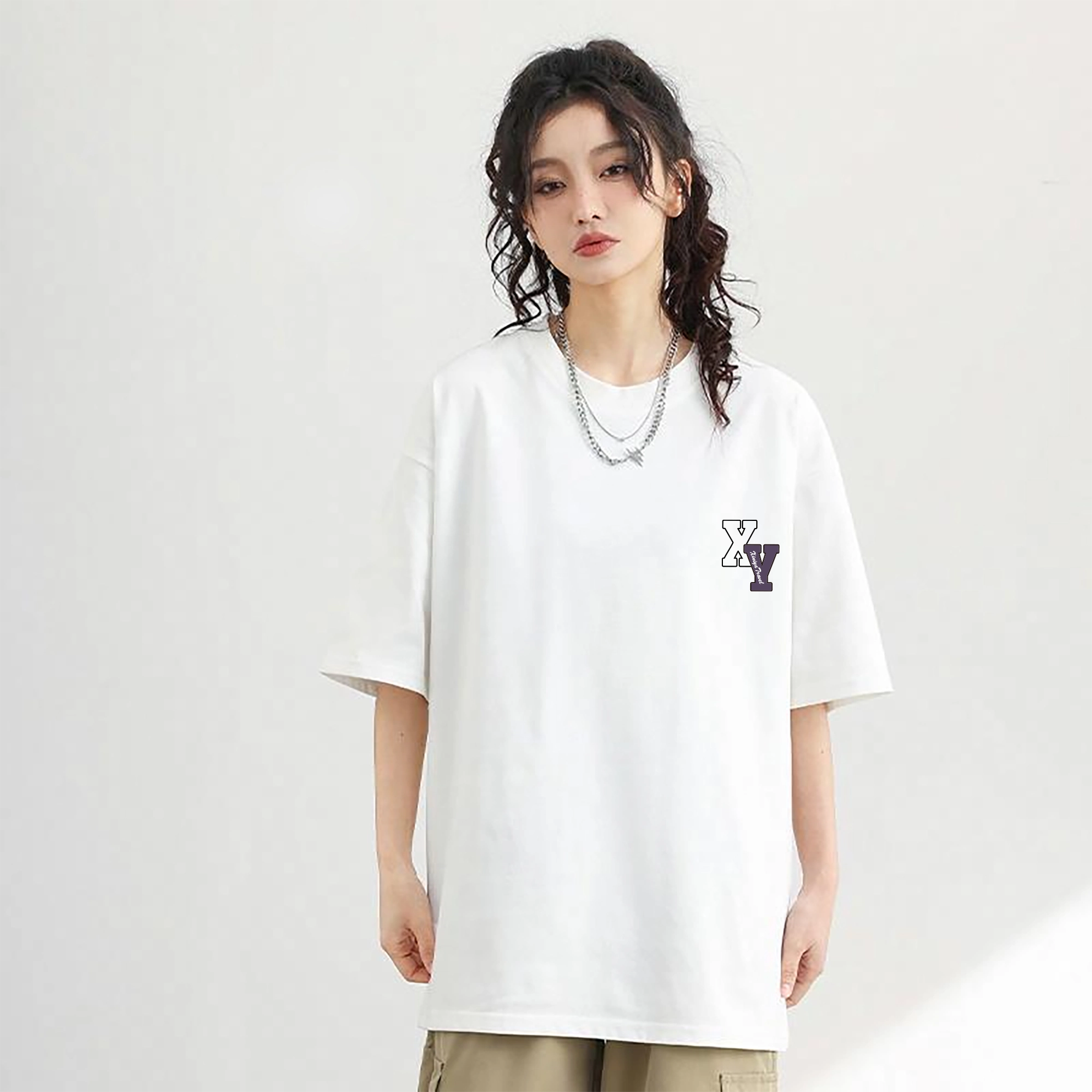 XINIYA TRAVEL LogoT