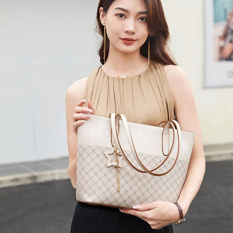 PESASRIE ins PVC Tote