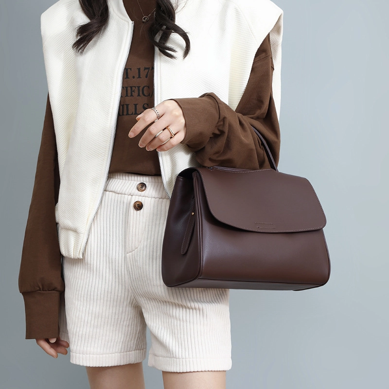 PESASRIE Tote