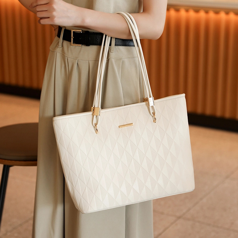 PESASRIE x CK PU Tote
