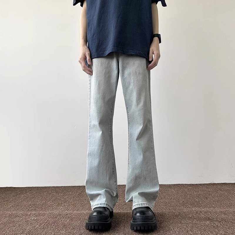 a02