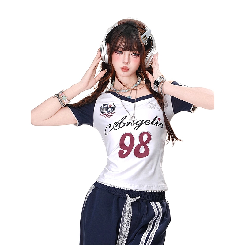 CUWU T