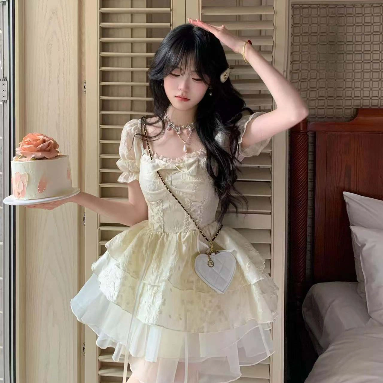 珠蒂美 公主风提花蝴蝶结欧根纱蓬蓬裙短袖连衣裙 女款