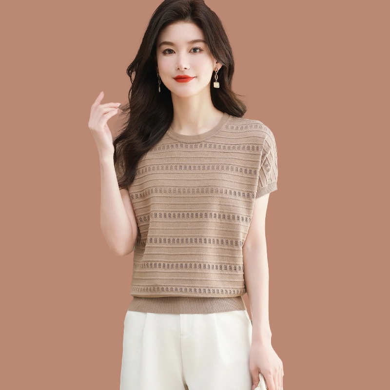 PIERRE CARDIN T